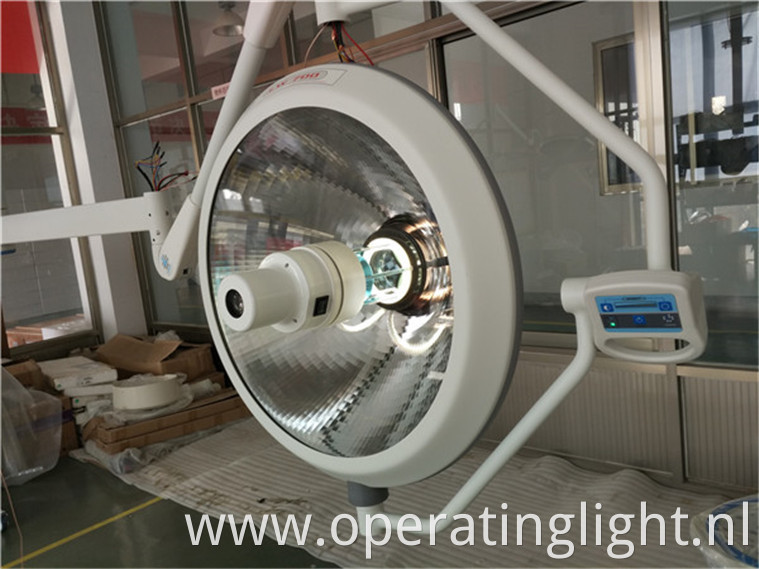 operating light (37)